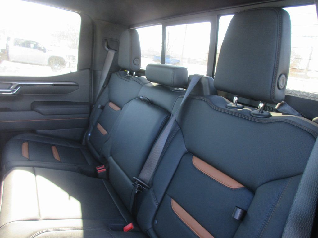 New 2026 GMC Sierra 1500 AT4 w/ AT4 Premium Package image 15