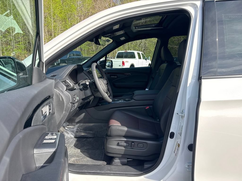 New 2026 Honda Ridgeline Black Edition image 19