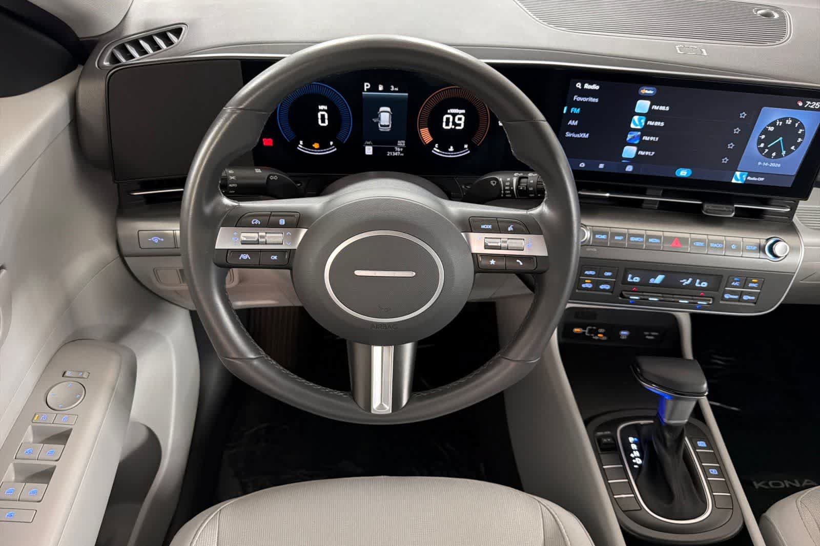 Used 2024 Hyundai Kona SEL FWD image 14