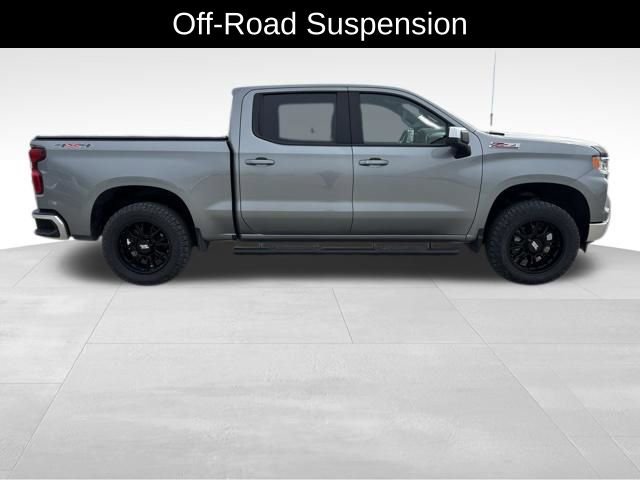 Used 2023 Chevrolet Silverado 1500 LT w/ Z71 Off-Road Package AWD/4WD image 7