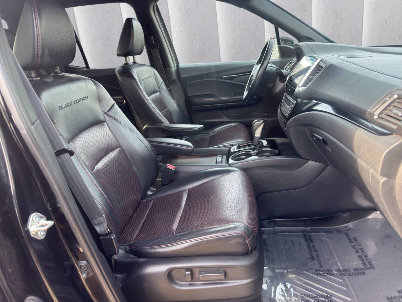 Used 2017 Honda Ridgeline Black Edition image 13
