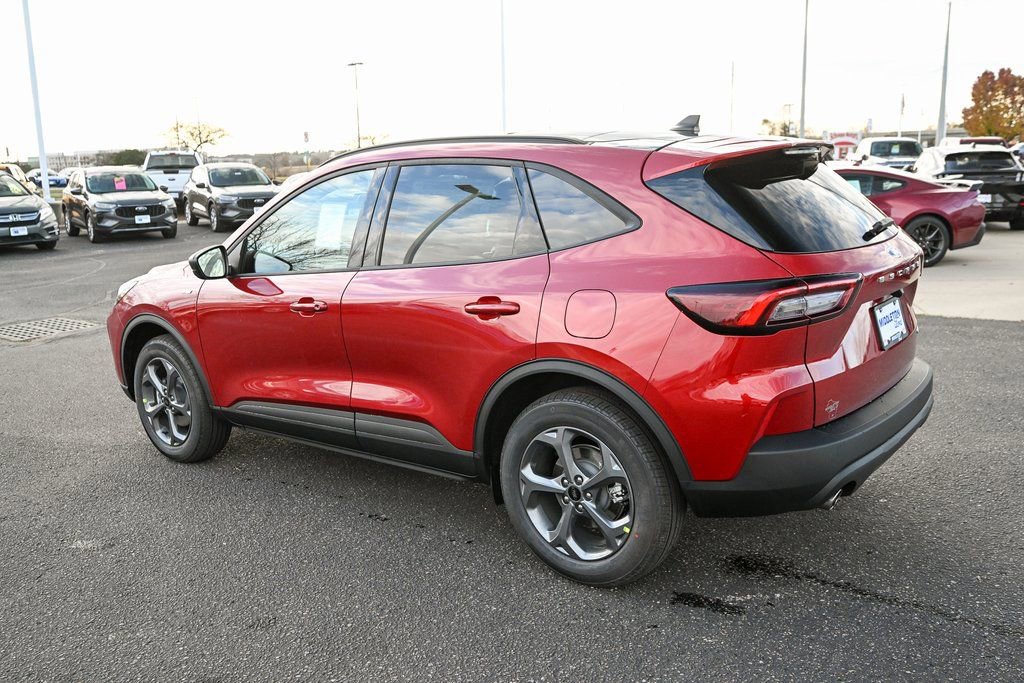 New 2026 Ford Escape ST-Line w/ Cold Weather Package image 7