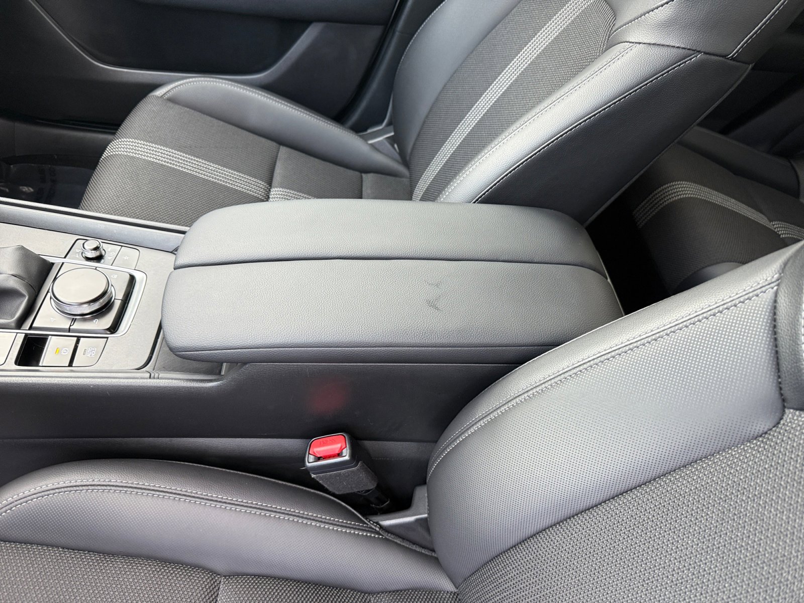 Certified 2025 MAZDA CX-50 AWD 2.5 S w/ Weather Package image 14