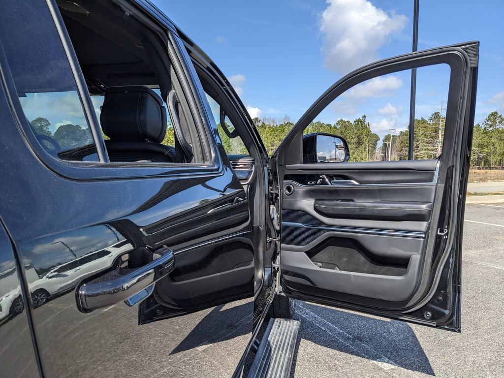 Certified 2024 Jeep Grand Wagoneer L Series II w/ Quick Order Packagew 28T image 52