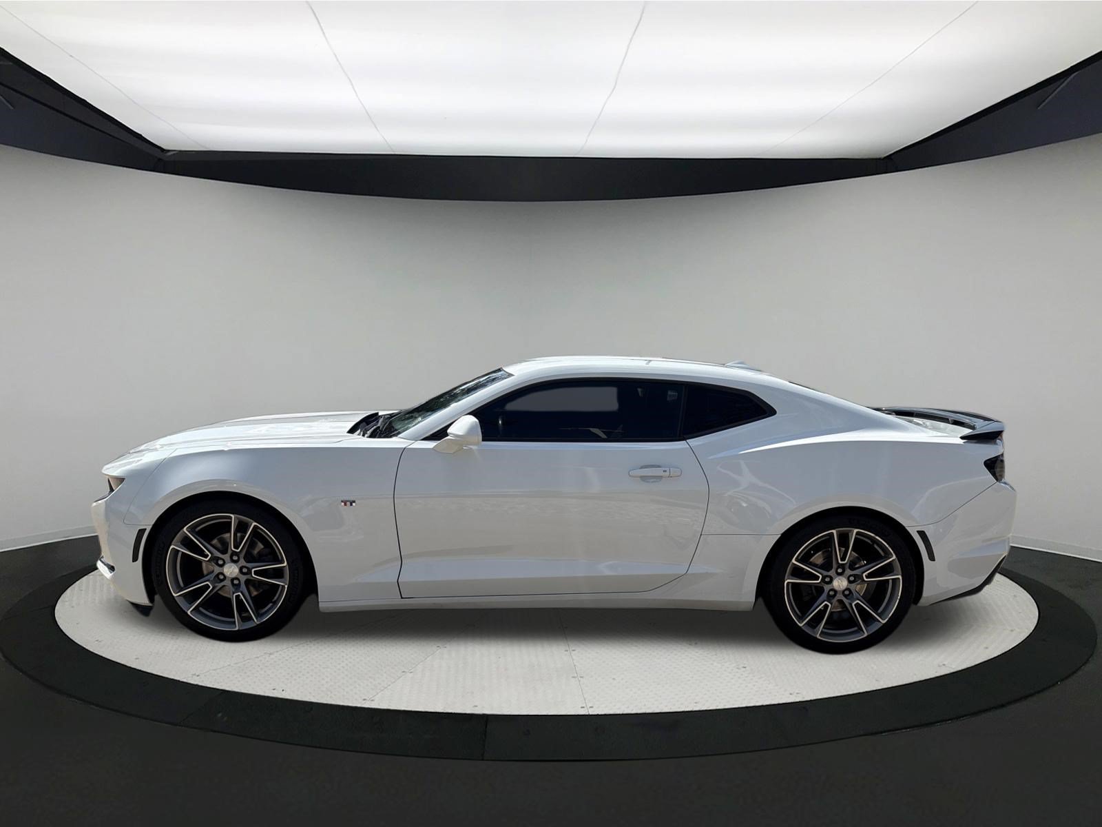 Used 2019 Chevrolet Camaro LT w/ RS Package RWD image 2
