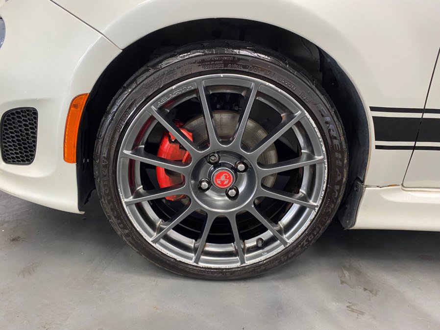 Used 2017 FIAT 500 Abarth w/ Popular Equipment Package FWD image 19