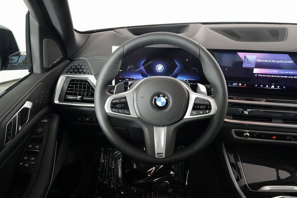 New 2026 BMW X5 xDrive40i w/ M Sport Package image 3