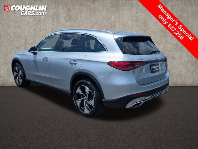 Used 2024 Mercedes-Benz GLC 300 4MATIC image 5