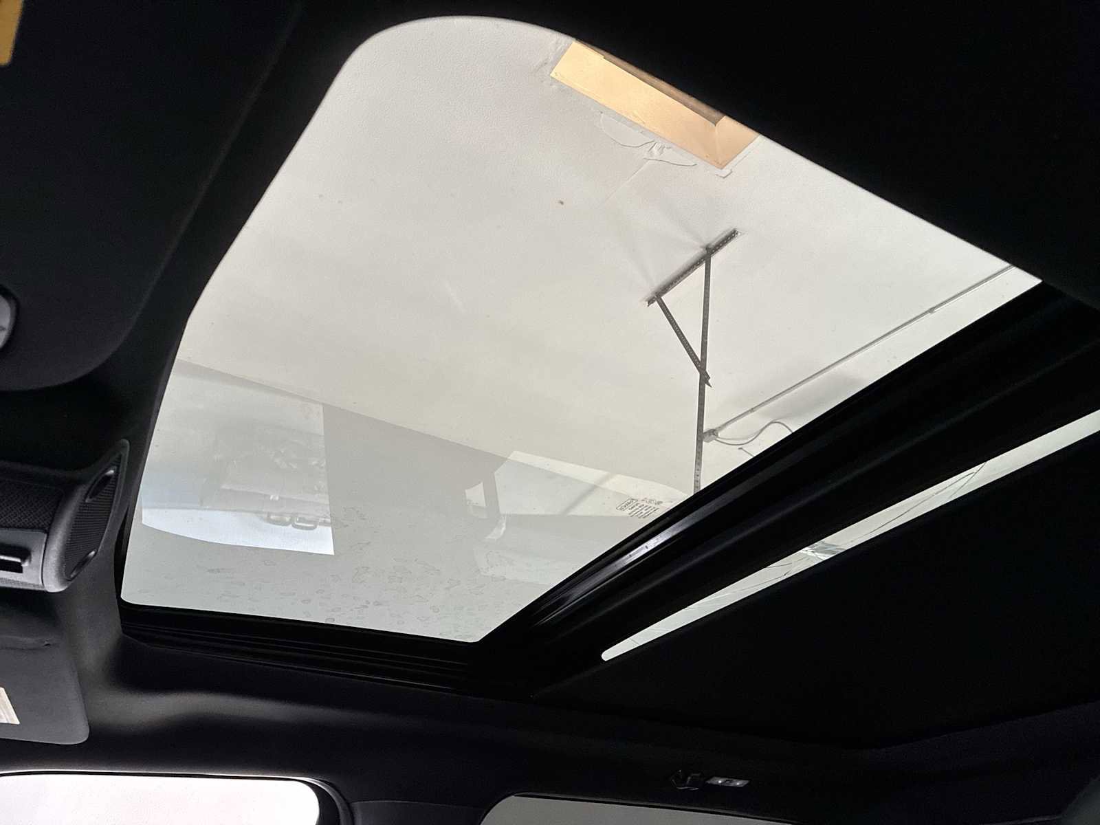 Used 2018 Ford F150 Lariat w/ Equipment Group 501A Mid image 16