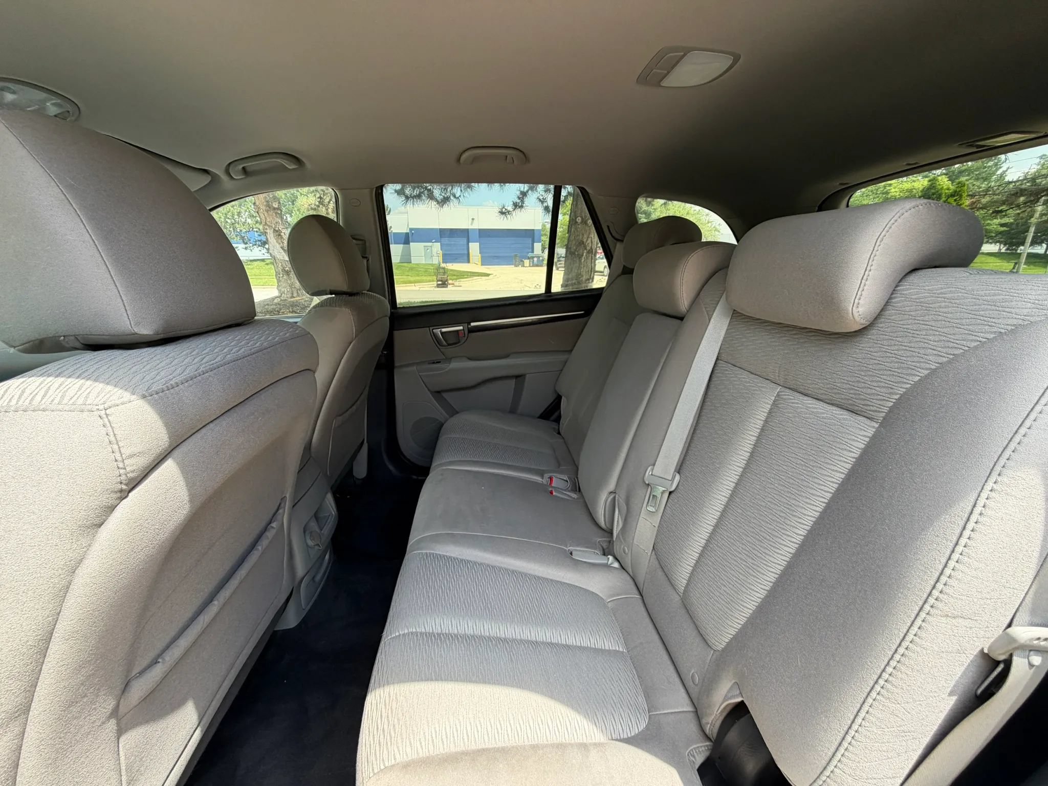 Used 2009 Hyundai Santa Fe GLS FWD image 17