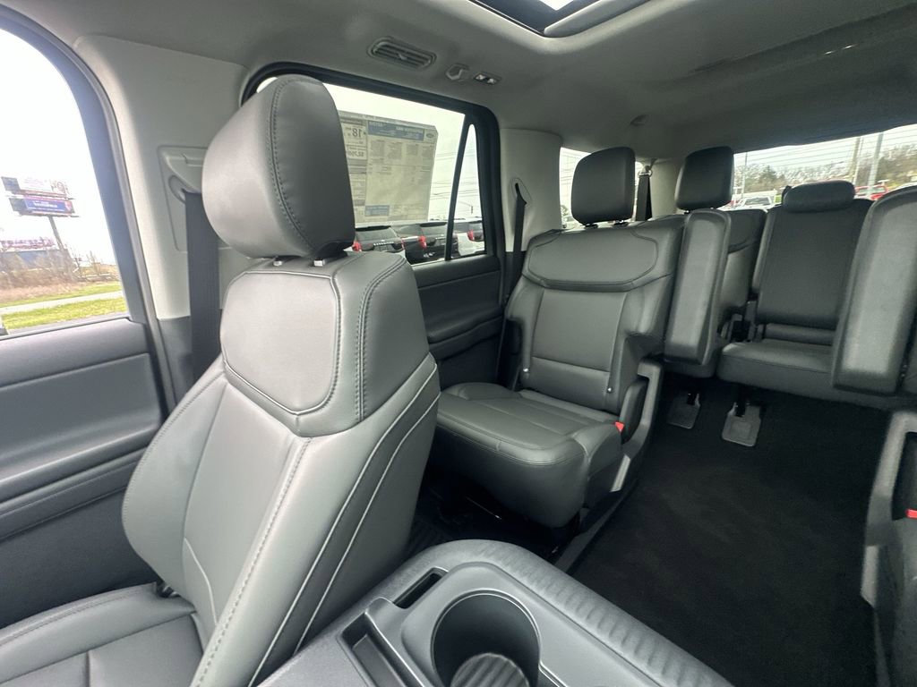 New 2026 Ford Expedition Max Active image 12