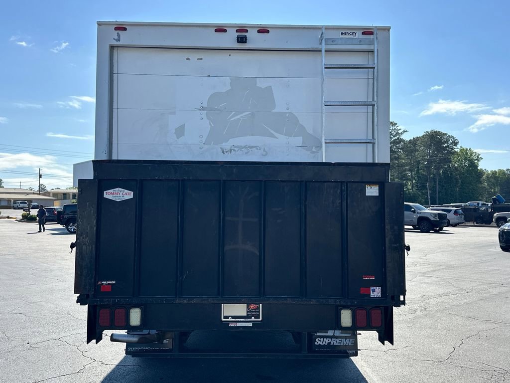 Used 2016 Chevrolet Express 3500 RWD image 7