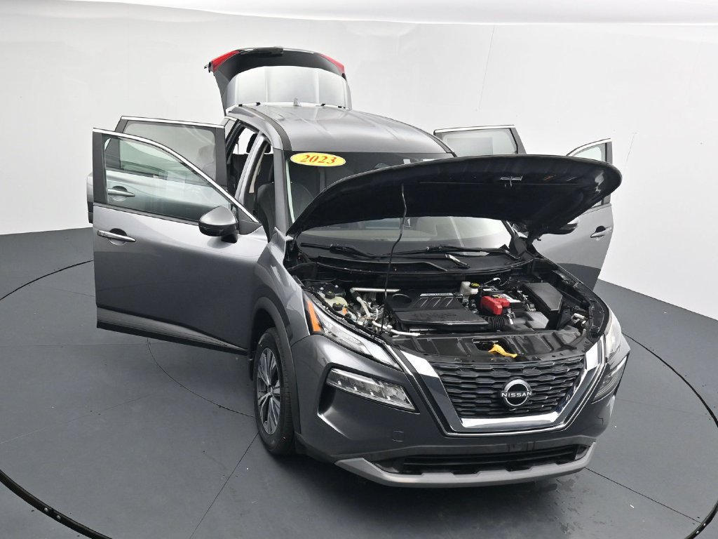 Used 2023 Nissan Rogue SV AWD/4WD image 40