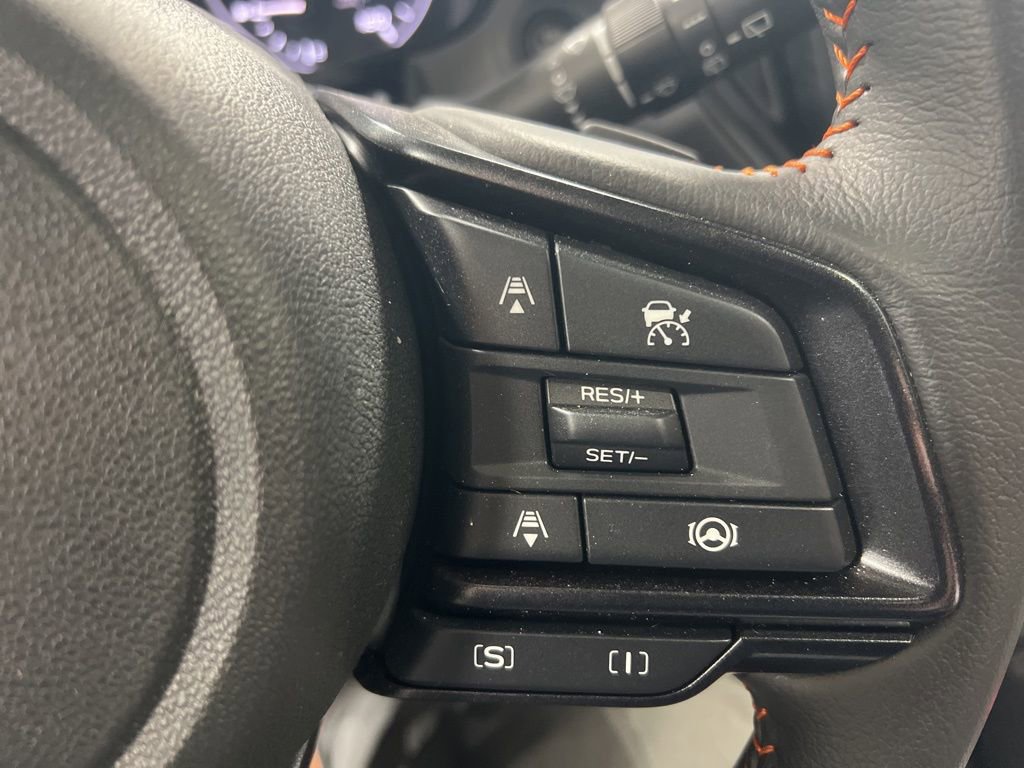 Certified 2025 Subaru Crosstrek 2.5i Limited AWD/4WD image 18