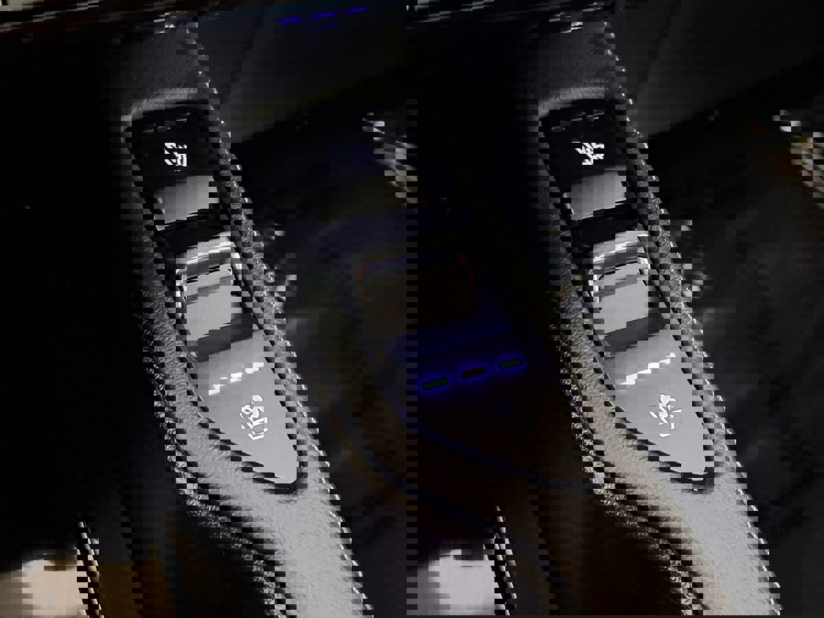 Used 2024 Kia Telluride SX image 54