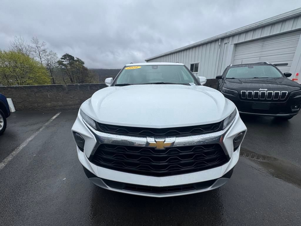 Used 2024 Chevrolet Blazer LT image 8