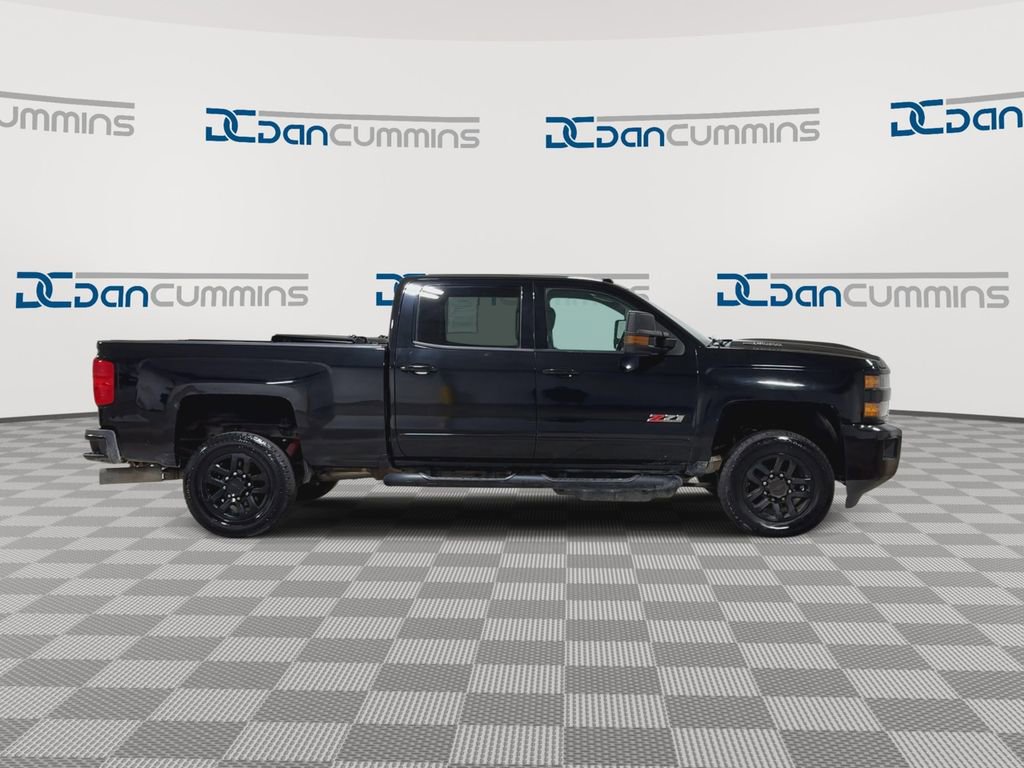 Used 2018 Chevrolet Silverado 2500 LT w/ Midnight Edition image 2