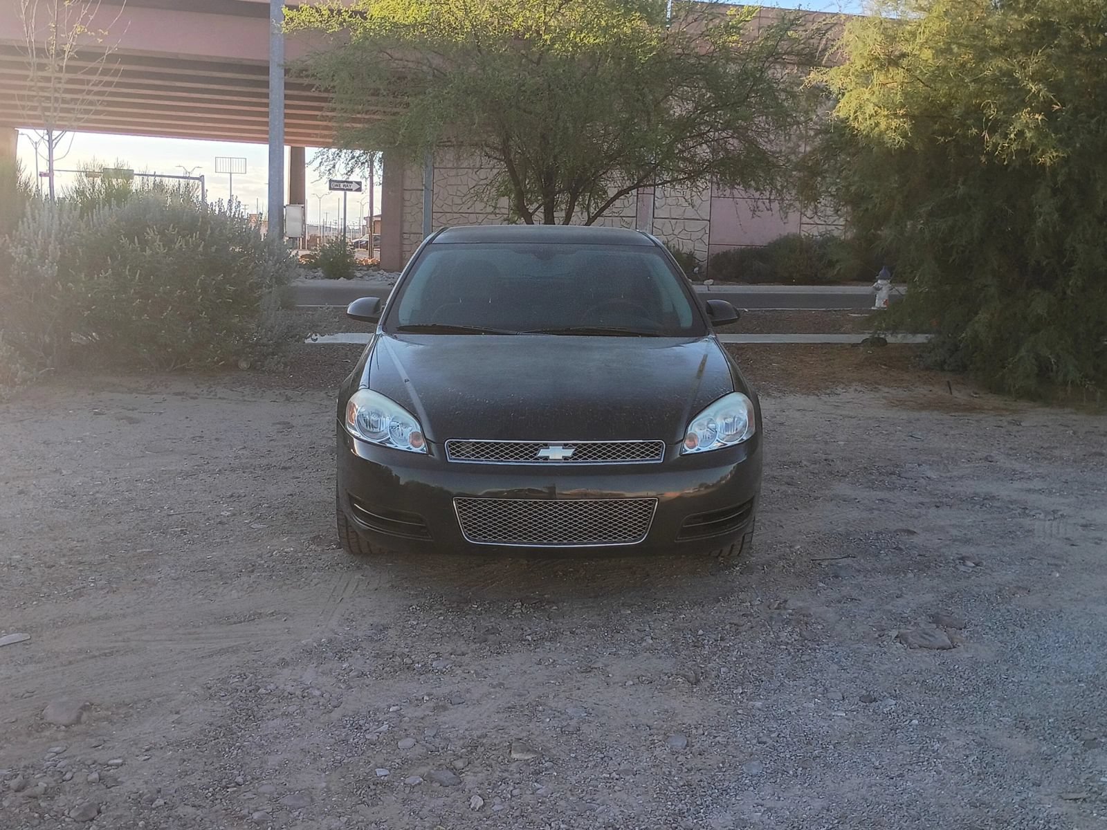 Used 2016 Chevrolet Impala LT FWD image 1