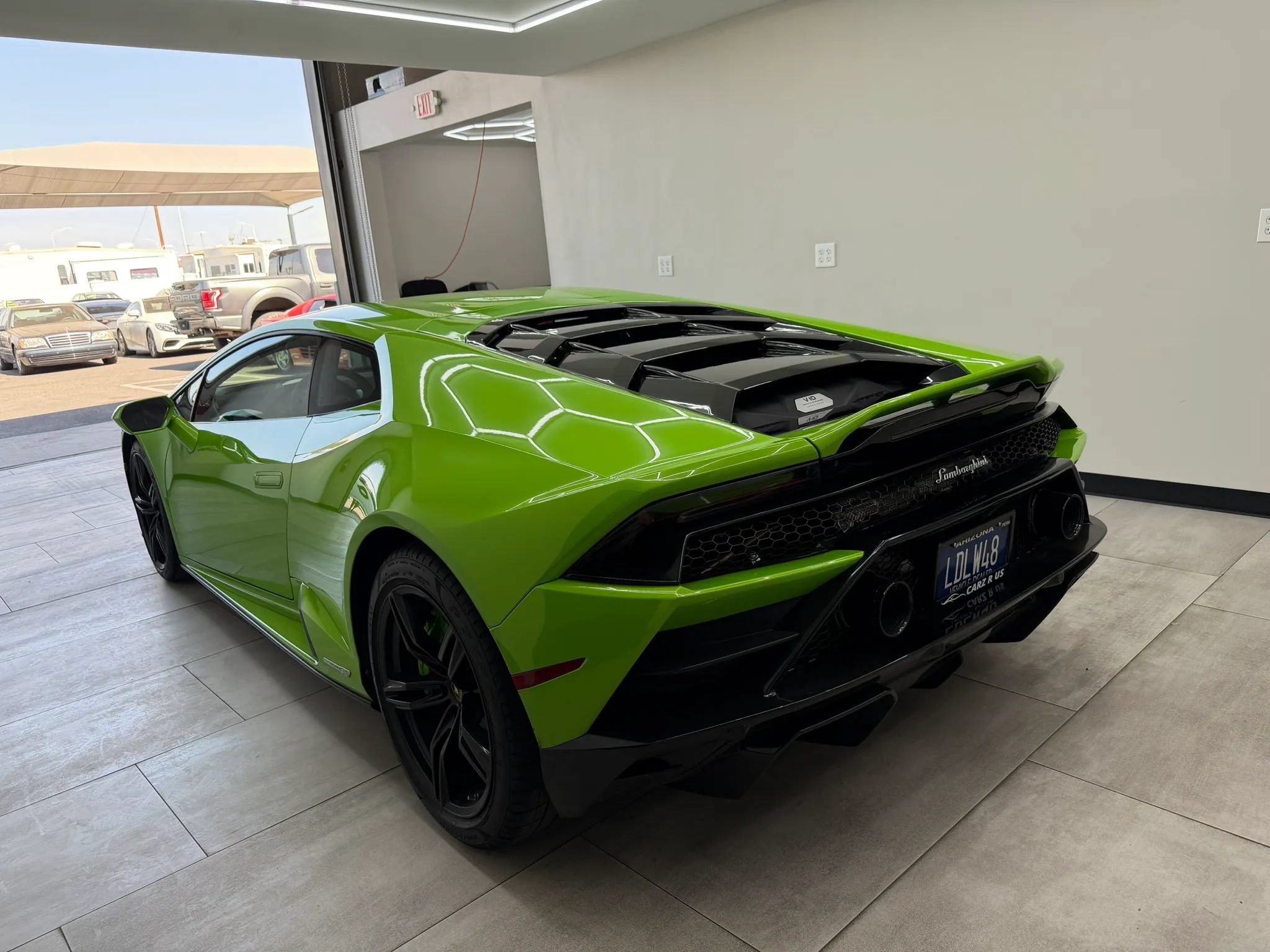 Used 2022 Lamborghini Huracan EVO RWD image 6