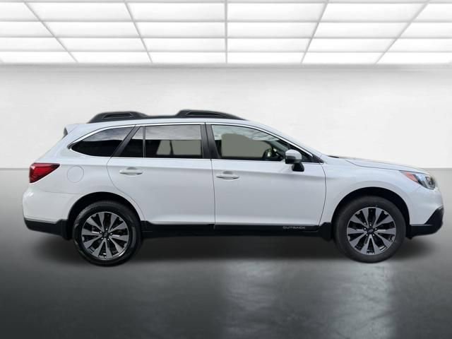 Used 2017 Subaru Outback 3.6R Limited image 3