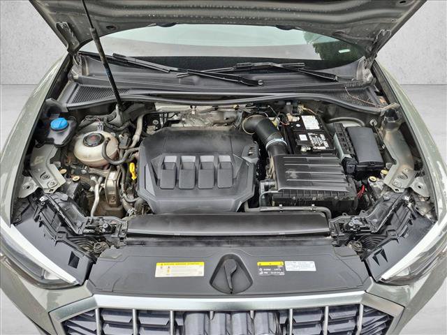 Used 2021 Audi Q3 2.0T Premium w/ Convenience Package AWD/4WD image 24