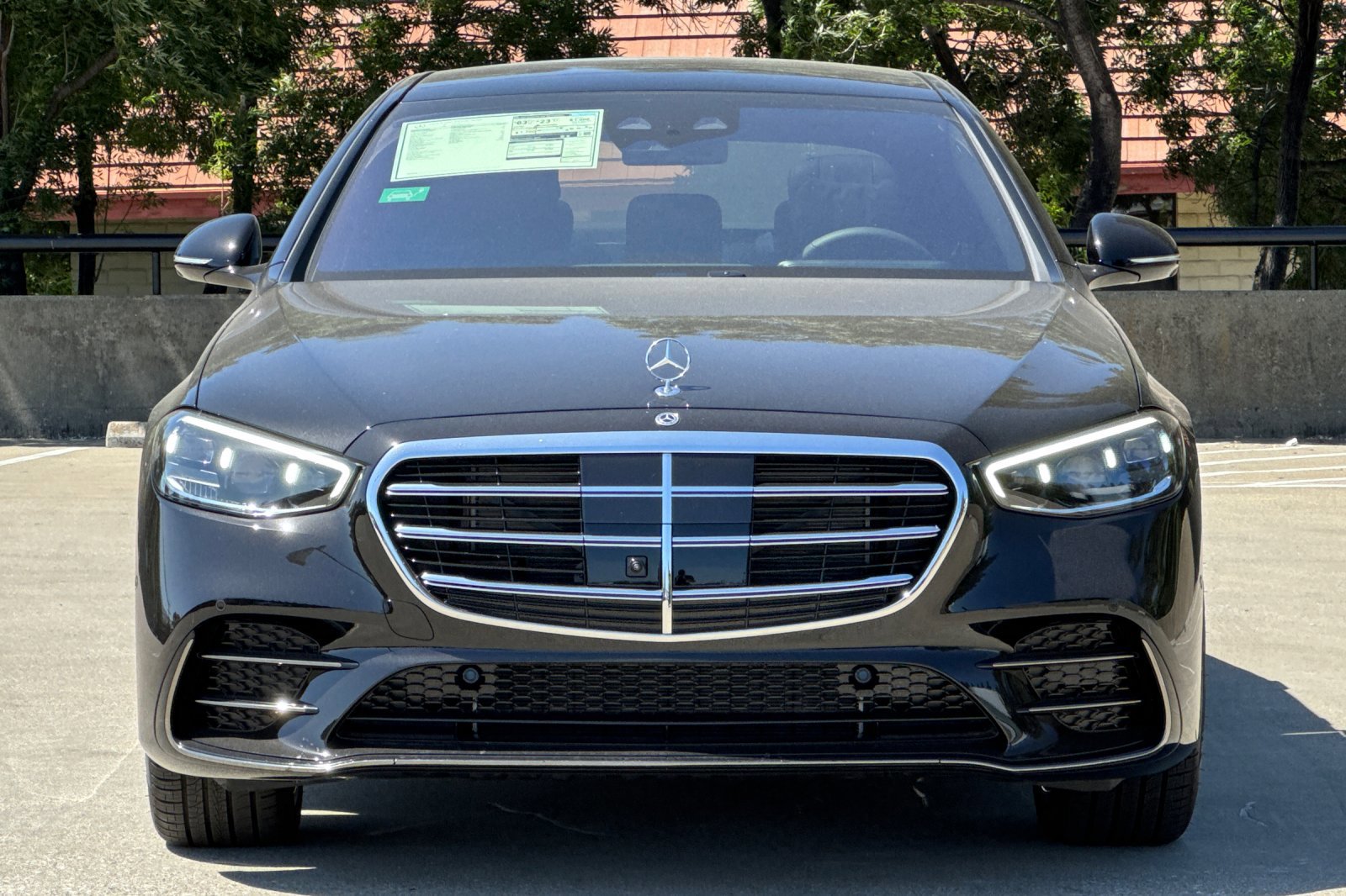 New 2025 Mercedes-Benz S 580e 4MATIC Sedan image 6