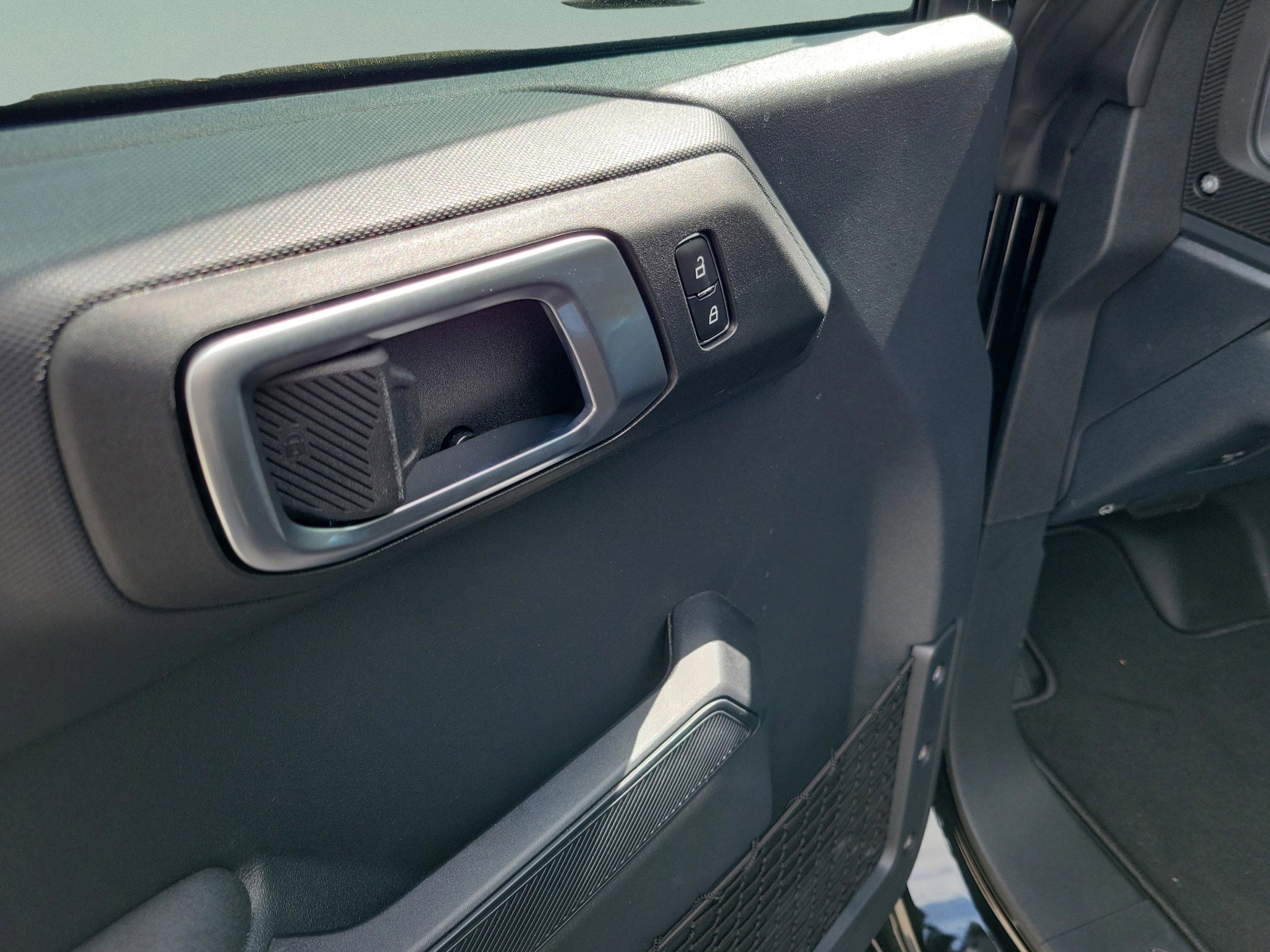 New 2026 Ford Bronco Big Bend w/ Black Diamond Package image 11