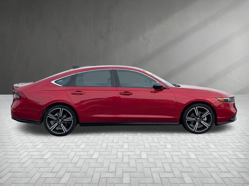 Used 2024 Honda Accord Sport image 8