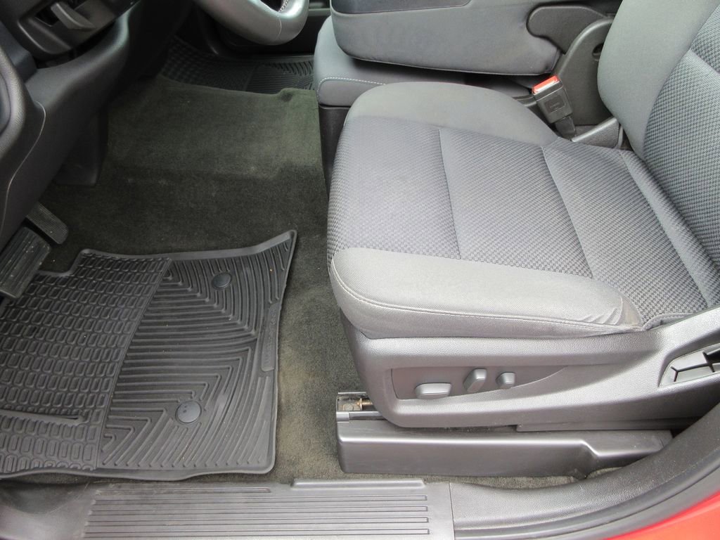 Certified 2016 Chevrolet Silverado 1500 LT w/ All Star Edition image 23