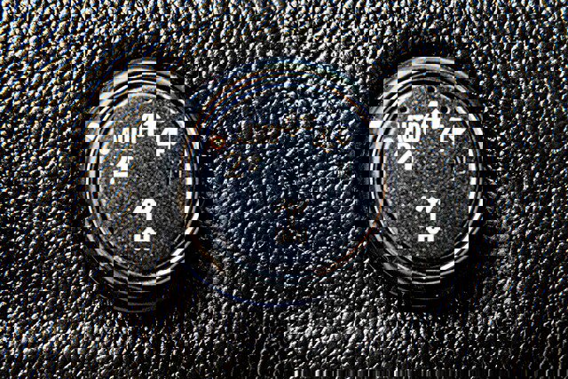 Used 2021 GMC Canyon Denali image 20