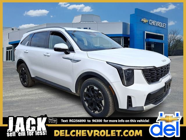 Used 2024 Kia Sorento S image 1