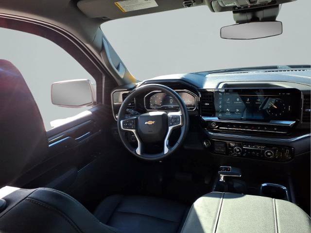 Used 2023 Chevrolet Silverado 1500 LT AWD/4WD image 9