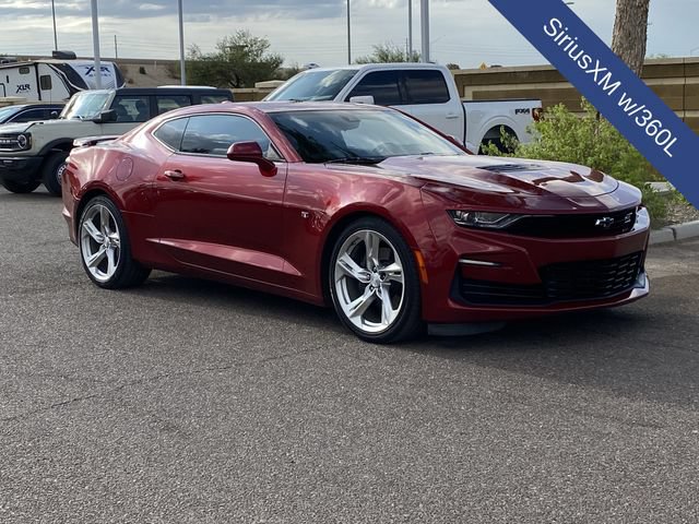 Used 2021 Chevrolet Camaro SS RWD image 9