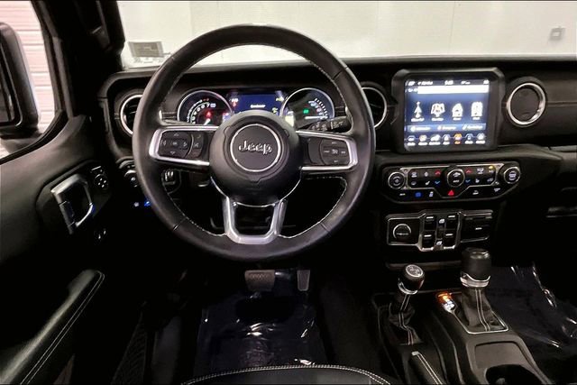 Used 2023 Jeep Wrangler Unlimited Sahara w/ Cold Weather Group image 6