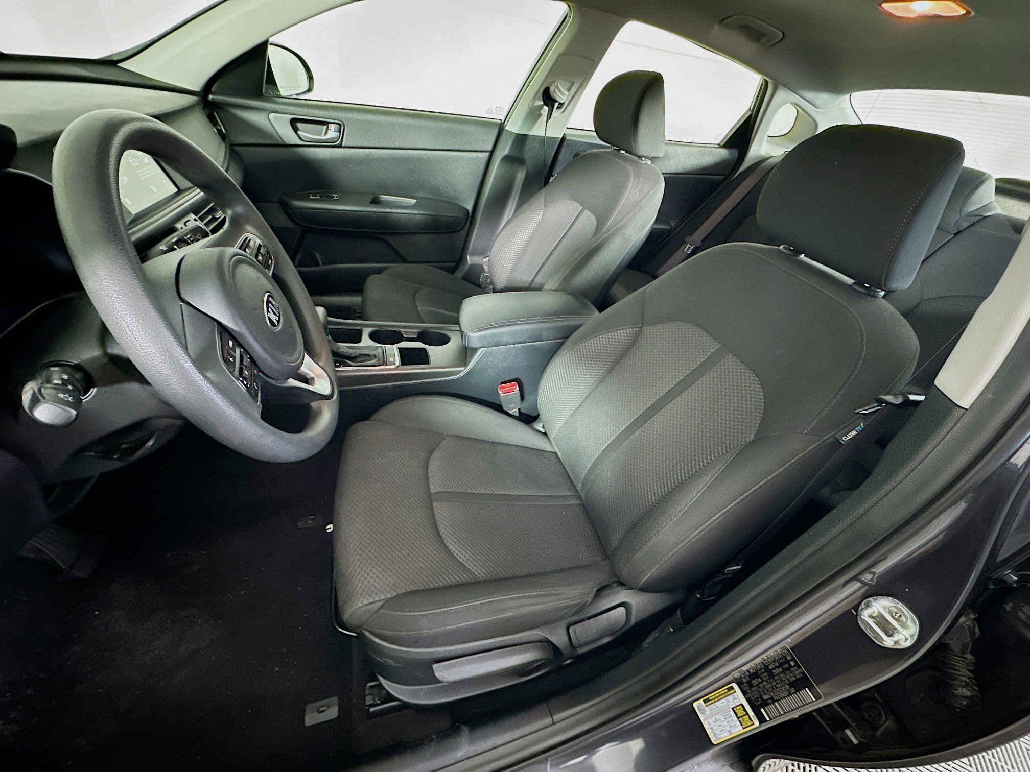 Used 2018 Kia Optima LX image 13