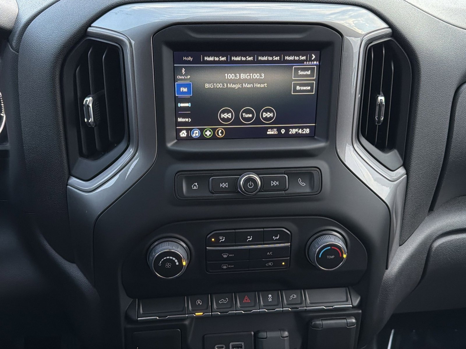 Used 2022 Chevrolet Silverado 1500 Custom w/ LPO, Blackout Package image 20