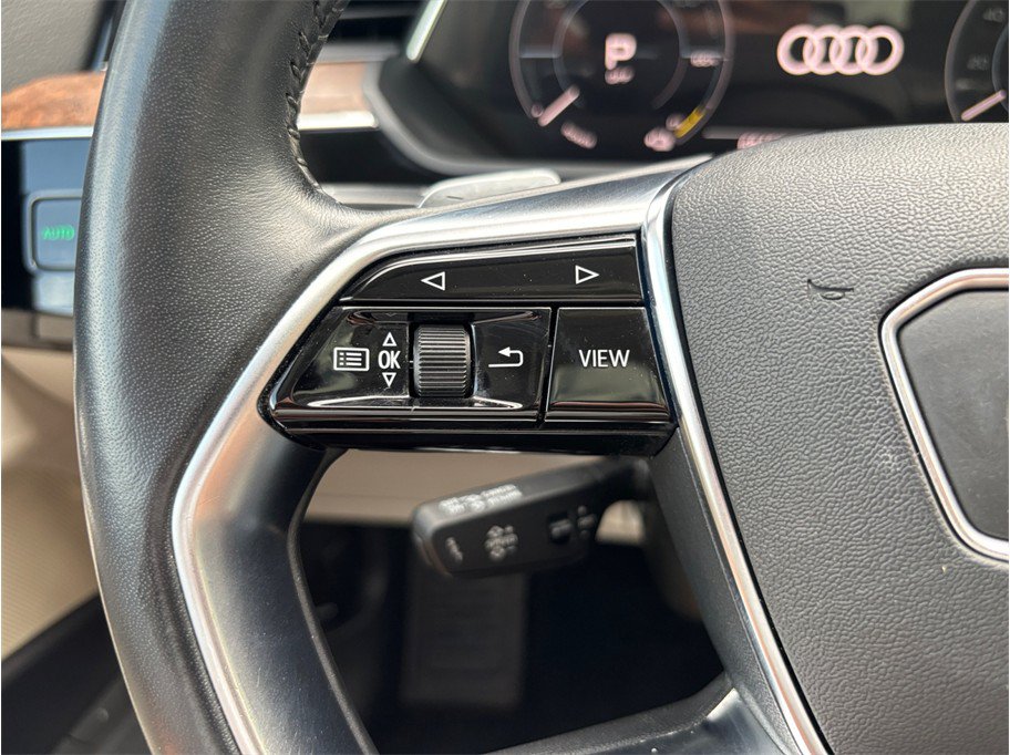 Used 2019 Audi e-tron Prestige w/ Prestige Package AWD/4WD image 28