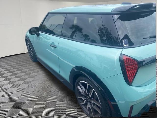 Used 2026 MINI Cooper S FWD image 6