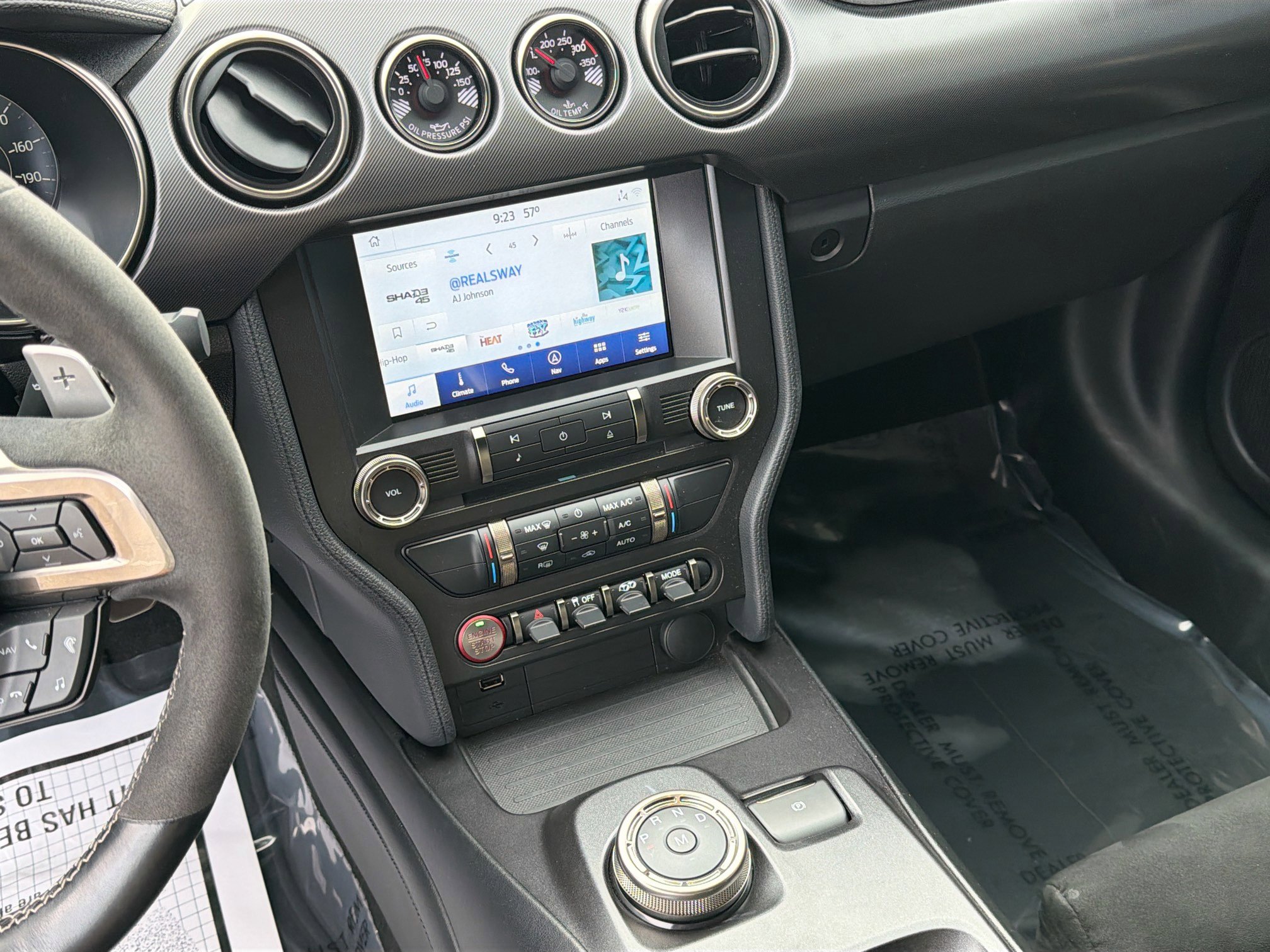 Used 2022 Ford Mustang Shelby GT500 w/ Technology Package image 26