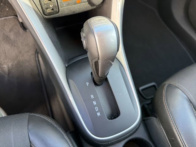 Used 2021 Chevrolet Trax LT w/ LT Convenience Package image 21