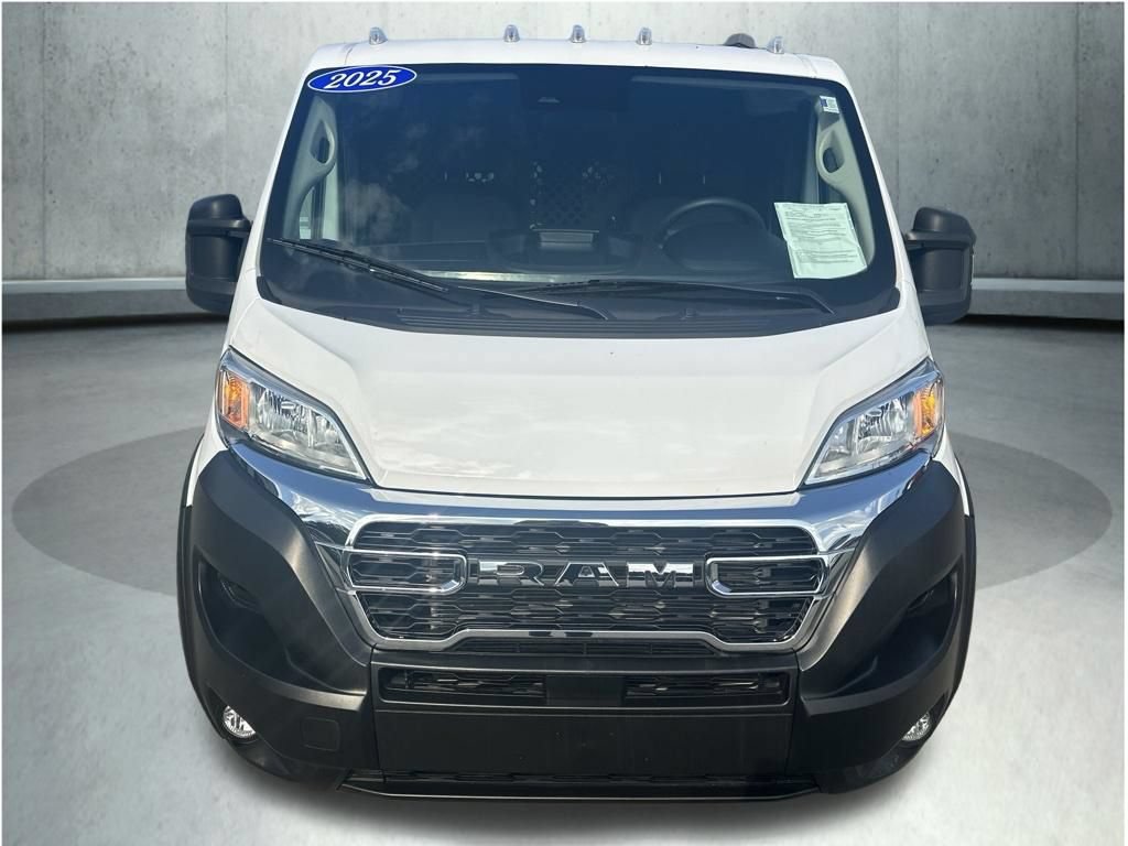 Used 2025 RAM ProMaster 2500 w/ U-Haul Equipment Group FWD image 11
