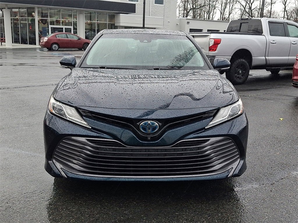 Used 2018 Toyota Camry XLE w/ Audio Package image 2