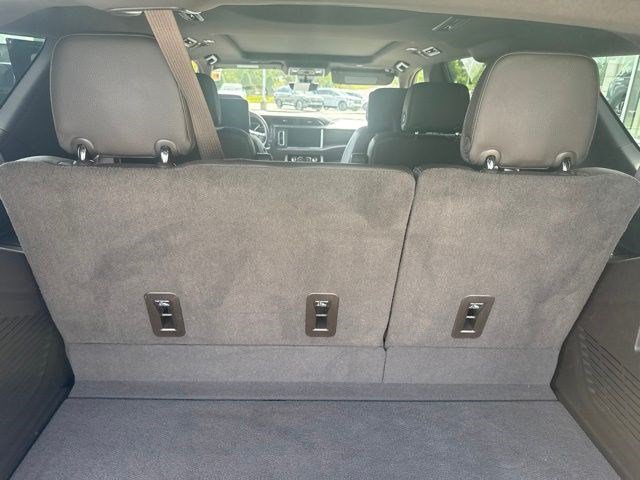 Used 2021 GMC Yukon Denali w/ Denali Premium Package RWD image 15