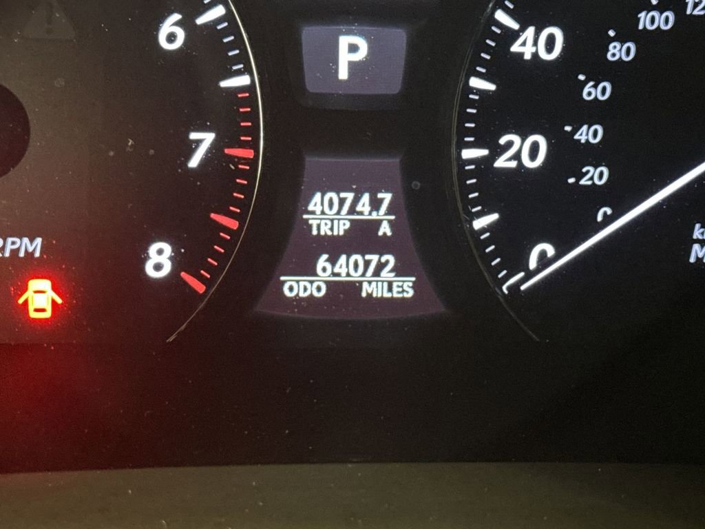 Used 2011 Lexus LS 460 image 21