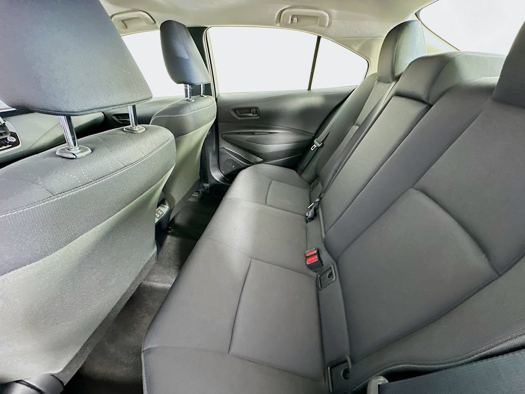 Used 2025 Toyota Corolla Hybrid Sedan FWD image 29