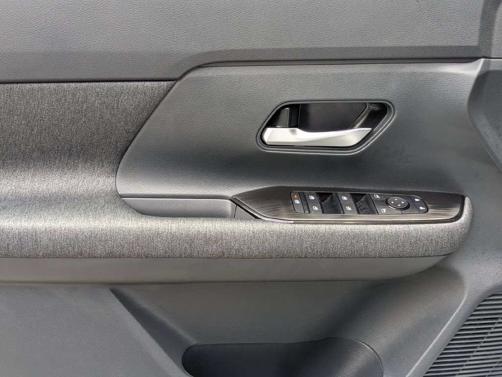 New 2026 Nissan Kicks SV w/ Cold Weather Package FWD image 11