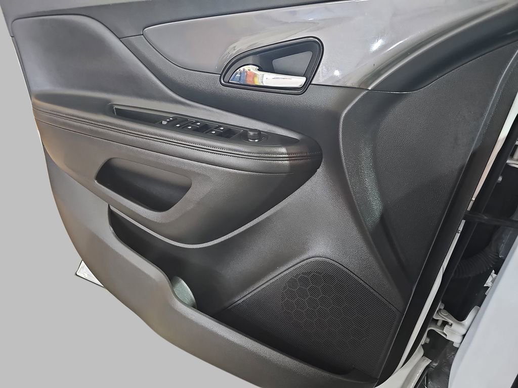 Used 2017 Buick Encore Preferred image 31