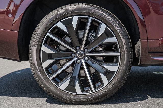 Used 2025 Volvo XC90 T8 Ultra AWD/4WD image 18