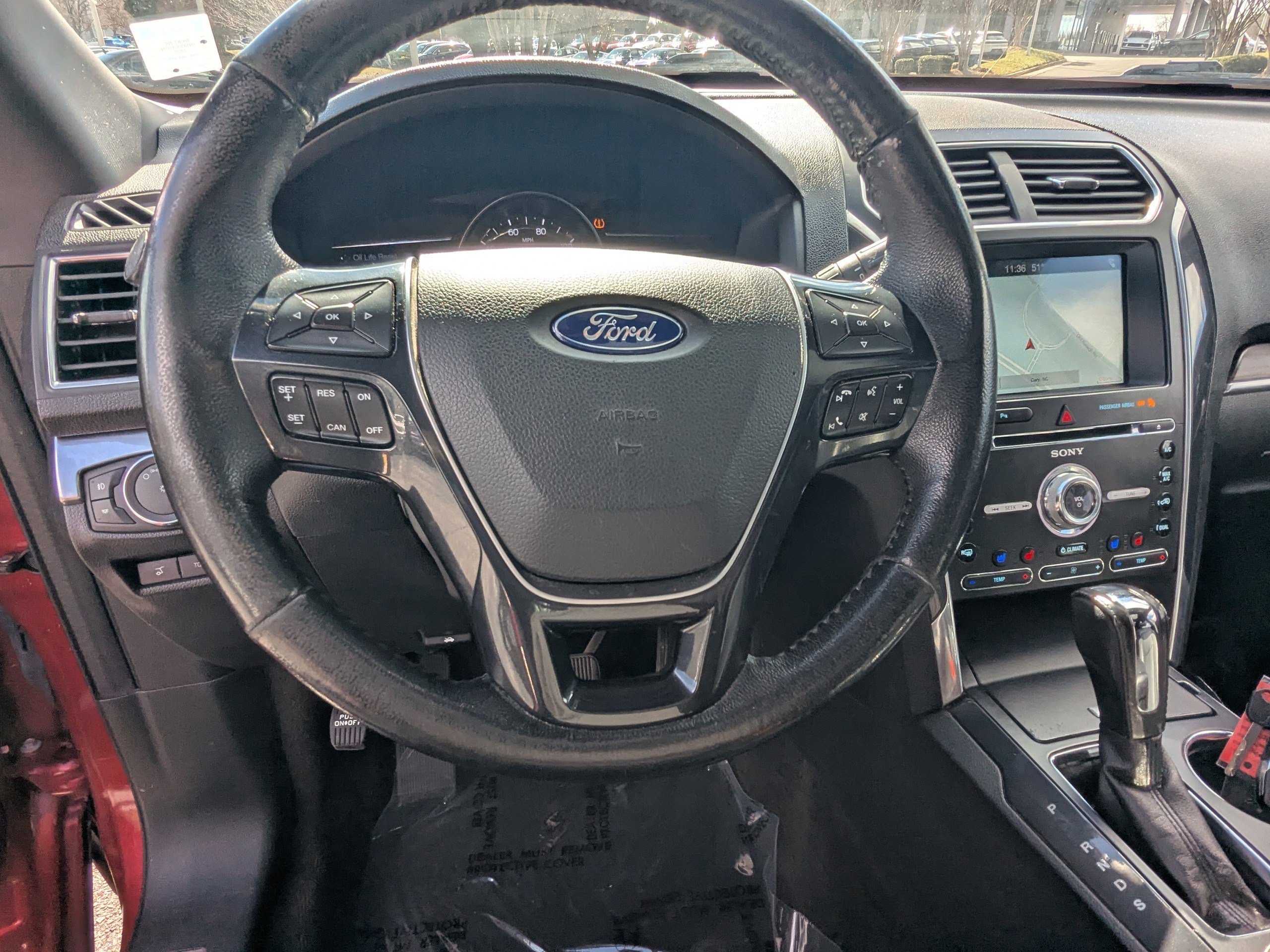 Used 2017 Ford Explorer Limited w/ Class II Trailer Tow Package image 23