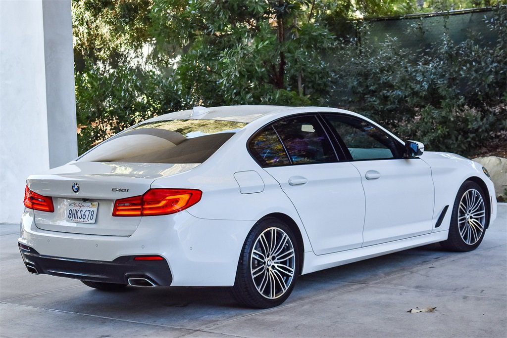 Used 2019 BMW 540i w/ M Sport Package image 6